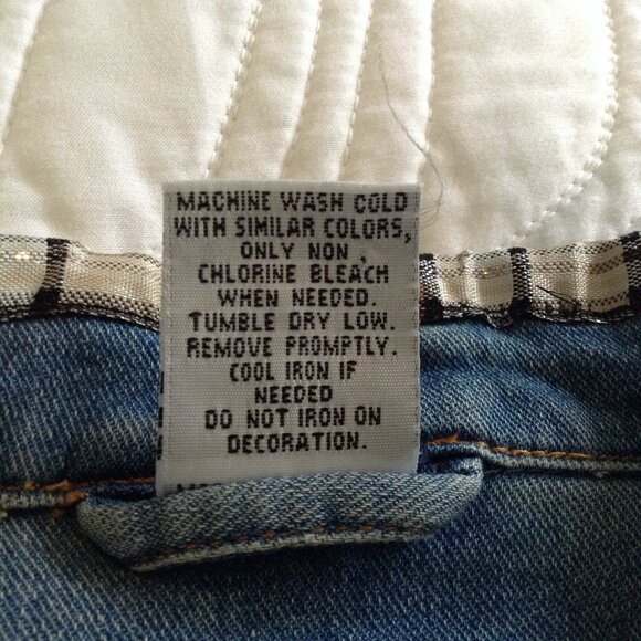 Unknown Junior "L" Denim Jacket/Flannel trim. Western Chic, Rodeo, Equestrian - Picture 4 of 4